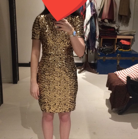 Gold sequin dress - Picture 4 of 6